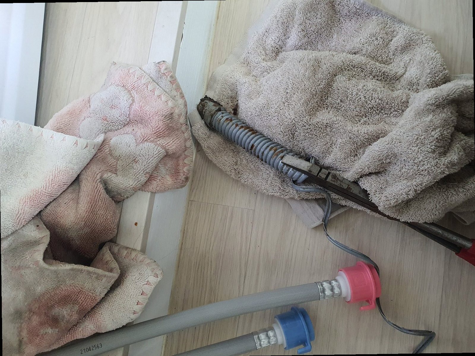 하남 하수구막힘 배관 내부 상태를 확인하는 점검 장비와 배수 상태