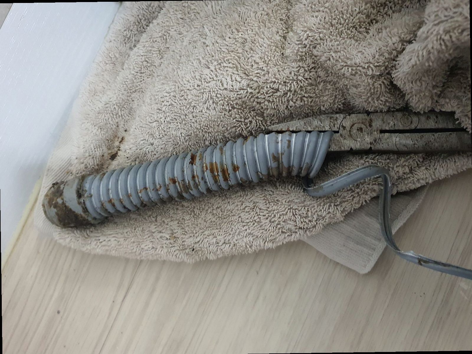 효행구 하수구막힘 매송면 하수구막힘 여름철 하수구 냄새 의외로 악취를 키우는 숨은 원인