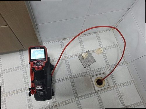 영도구 하수구막힘 고압 세척 장비와 전동 스네이크를 비교한 작업 현장